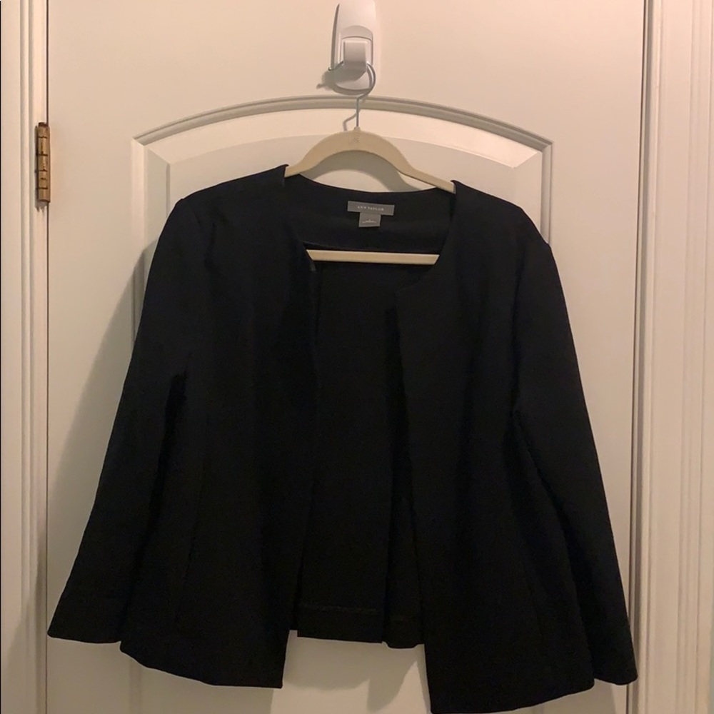 Ann Taylor 3/4 sleeve jacket